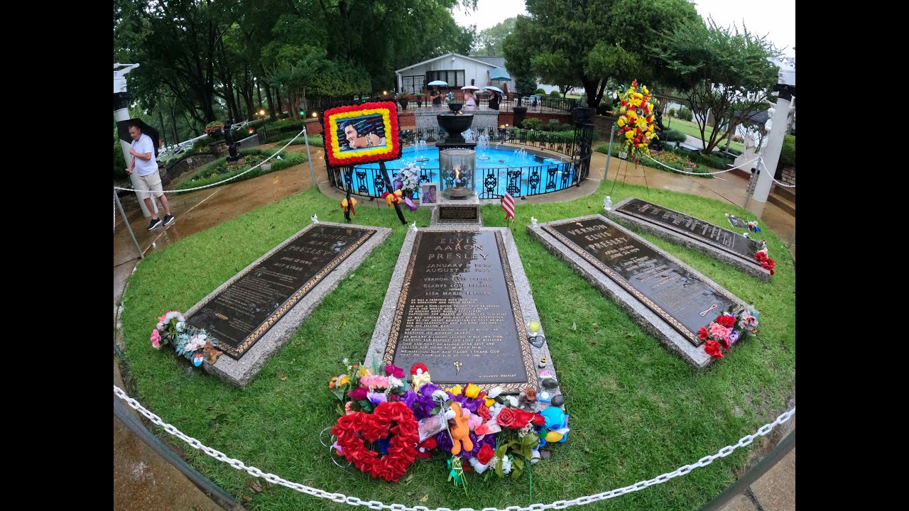 Elvis' Grave in the Rain