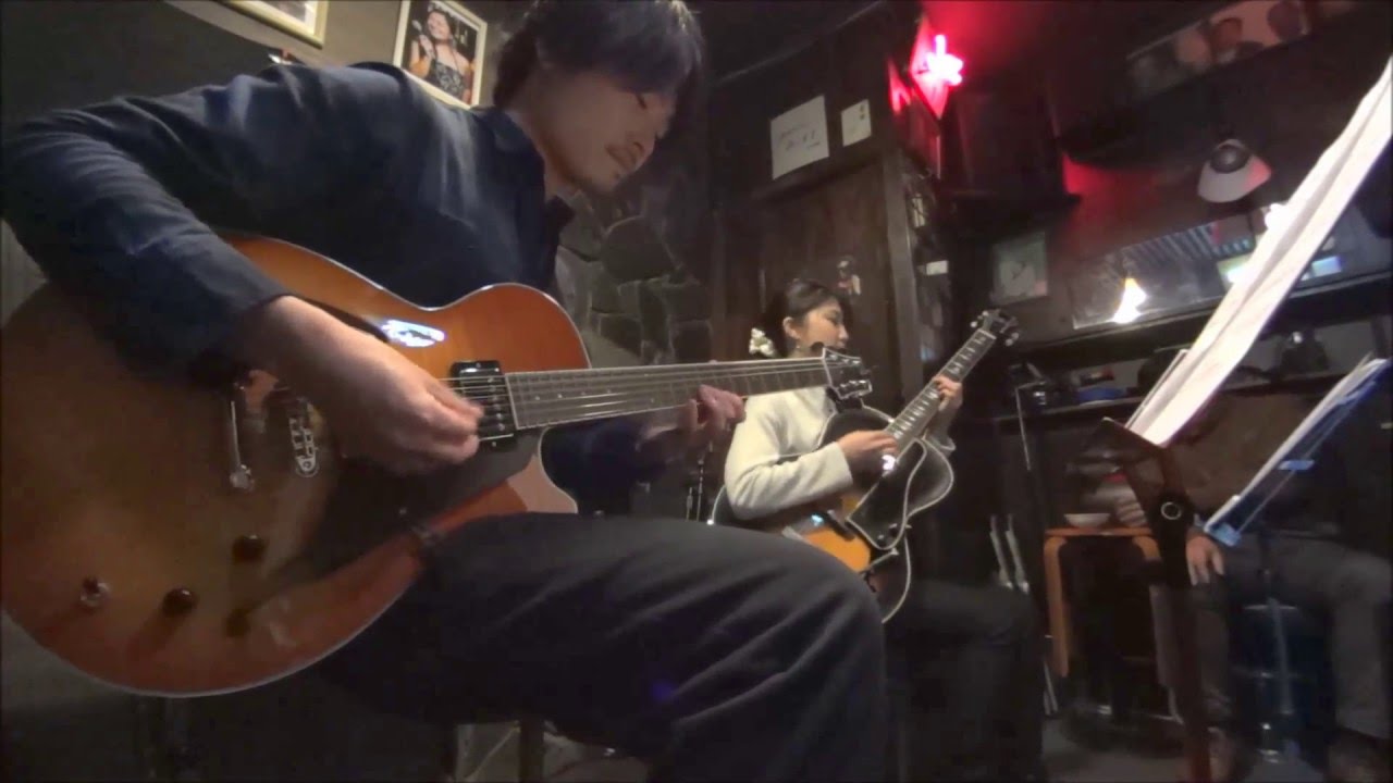 Tenderly 浅利史花(Gt)、宇田大志(Gt)