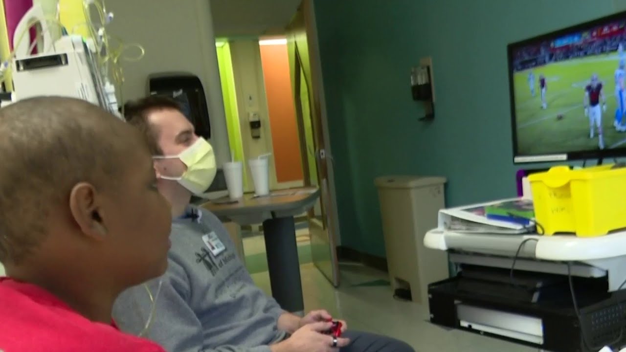 Children's Hospital of Michigan, Child's Life Program on Live in the D