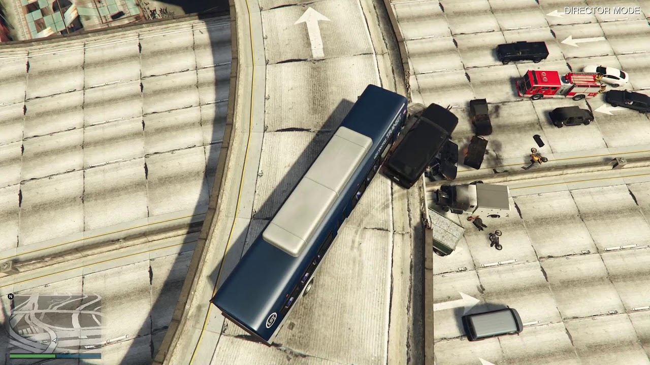 INSANE GTA 5 GLITCH – NPCS DRIVE OFF OVERPASS & EXPLODE! 🤯CAR GO BOOM CRASH TEST CAR GUN MODE