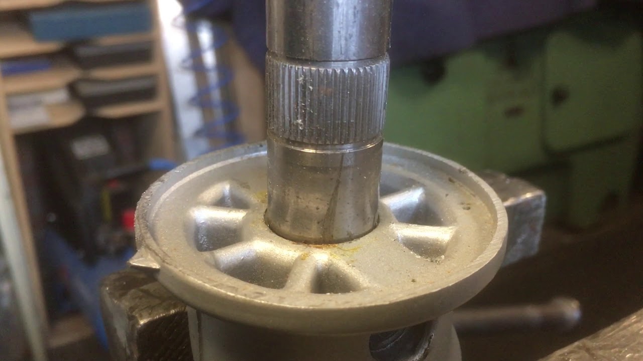 Rotorshaft play DiseqC rotor