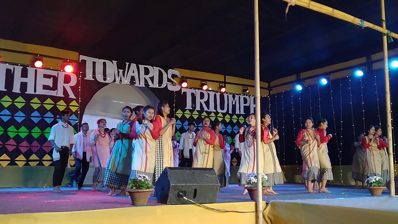 CHAD SUKRA perform by the students from the Jaintia Hills during Edblazon 2019-2020.