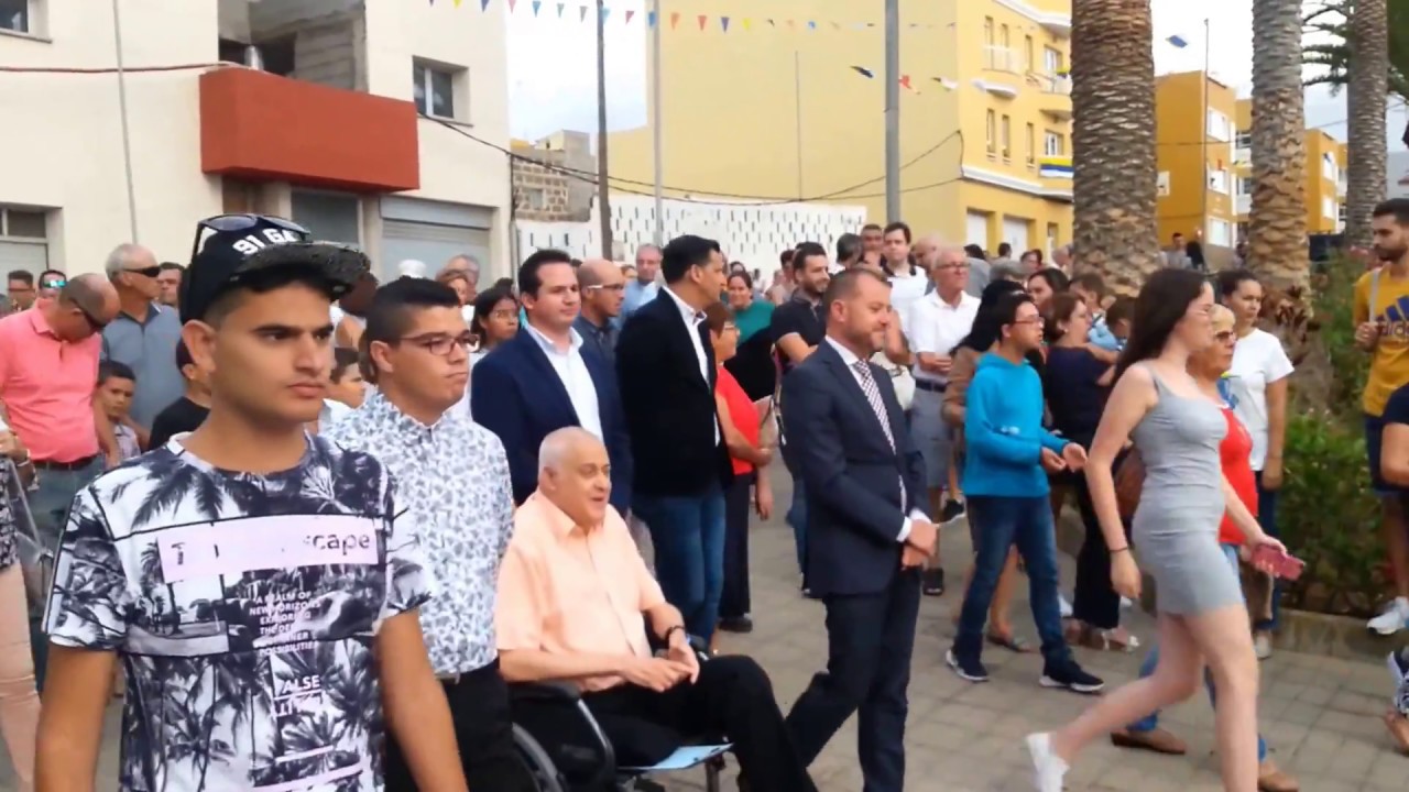 IZADA DE LA BANDERA DE LAS FIESTAS DE BARRIAL DE GÁLDAR 2018
