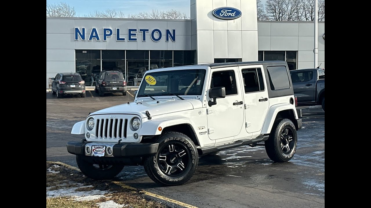 2017 Jeep Wrangler Unlimited Sahara Libertyville, Arlington Heights, Glenview, Gurnee, Niles IL