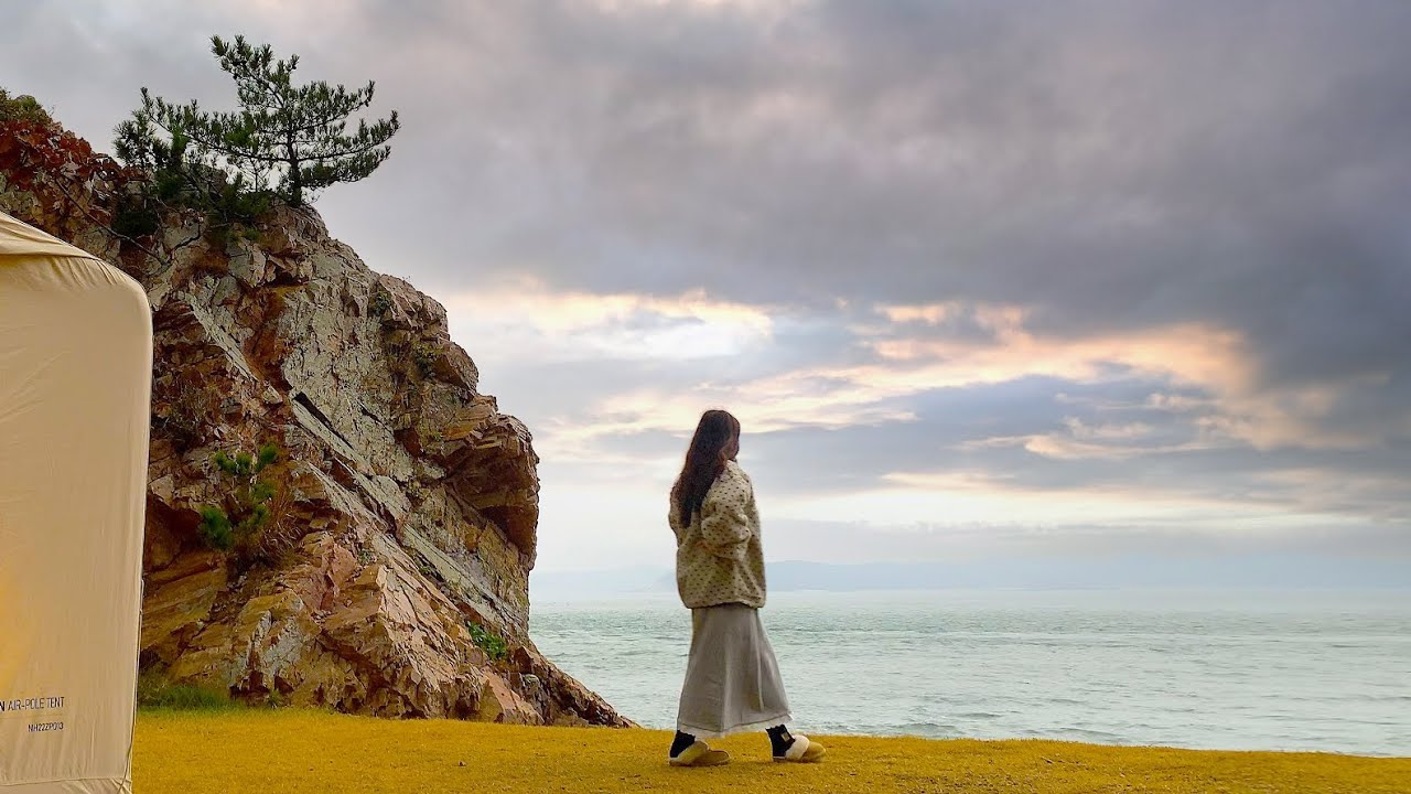 뷰가 다했다! 근데🌪️바람도 다한..ㅣ바다캠핑🌊그거 우찌하는곤데?ㅣ뜻밖의 우중캠핑ㅣ🍔버거만 먹고 돌아온 사연