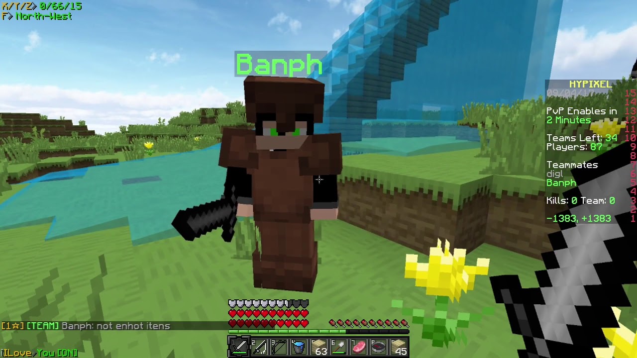 YouTube  $30 Minecraft Account VS $331 Account  (reloaded)