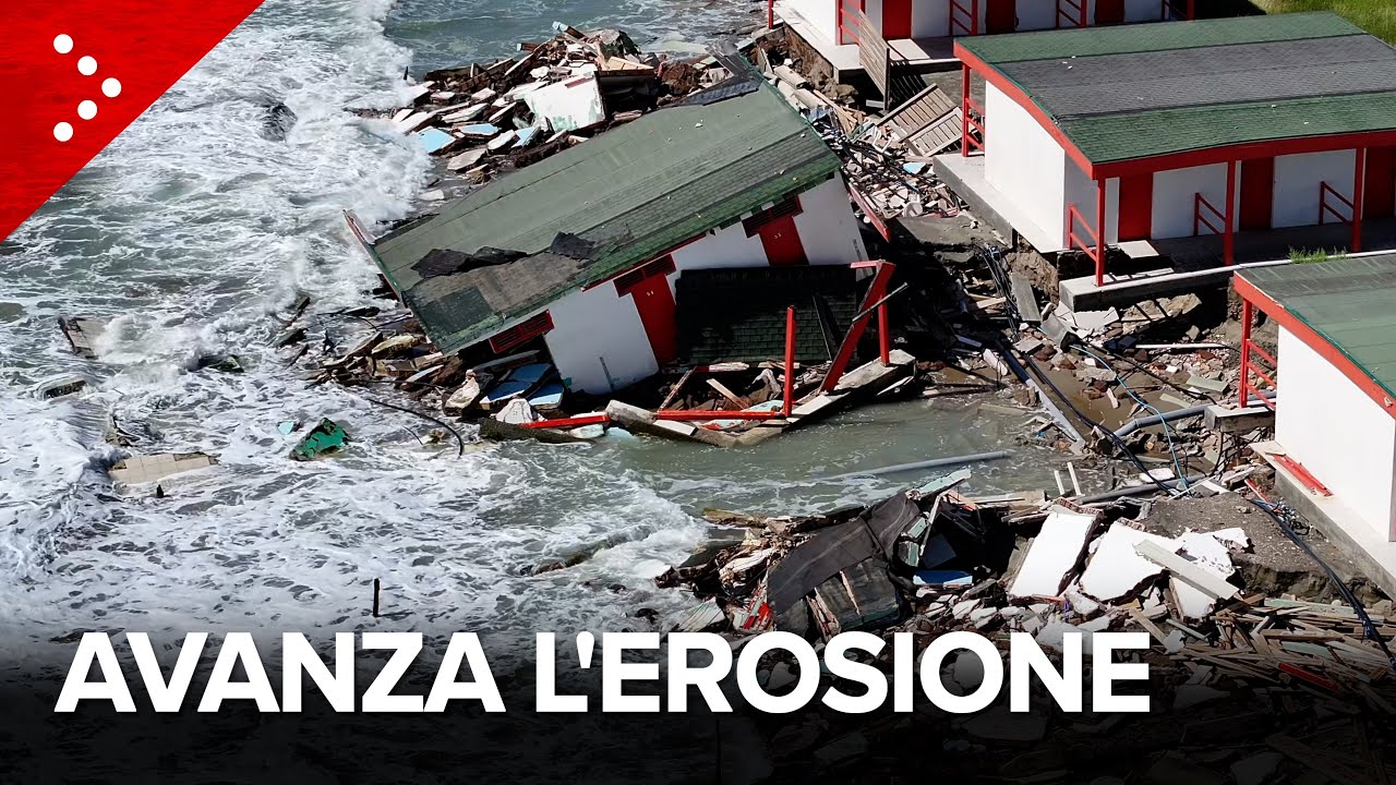 Mareggiate a Ostia, l'erosione avanza e aggrava i danni agli stabilimenti