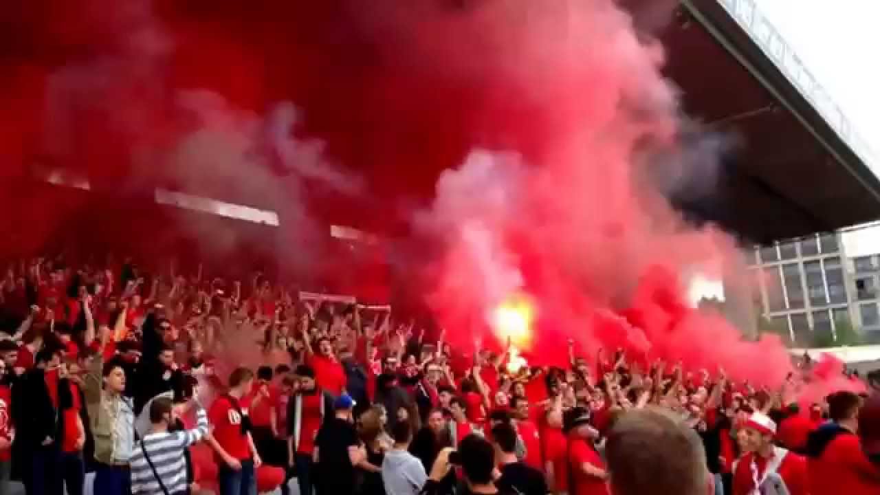 Pyro bei FC Bayern - TSV 1860 Amateure