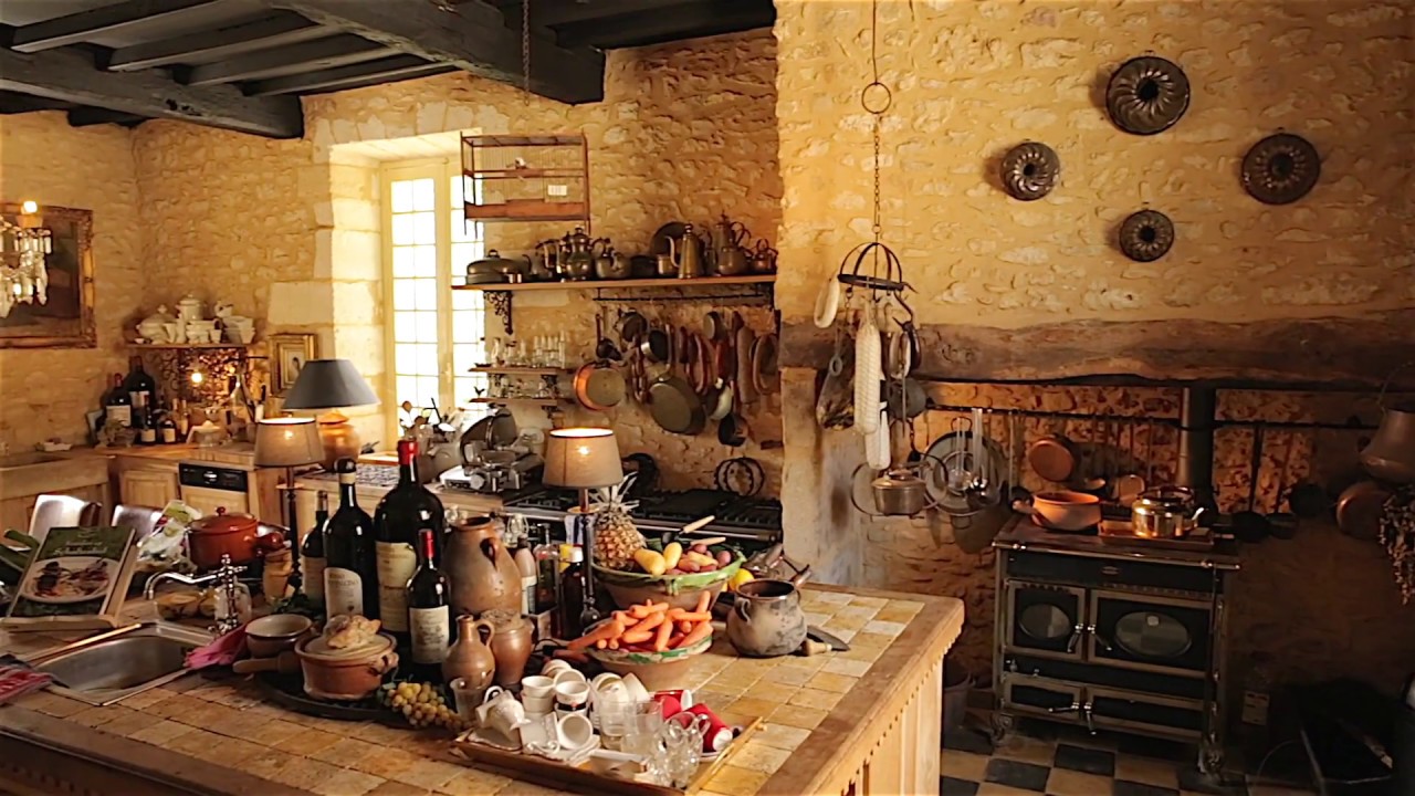Beautiful classical Dordogne country house domaine near Bergerac, France ref: 4001172 Maxwell-Baynes