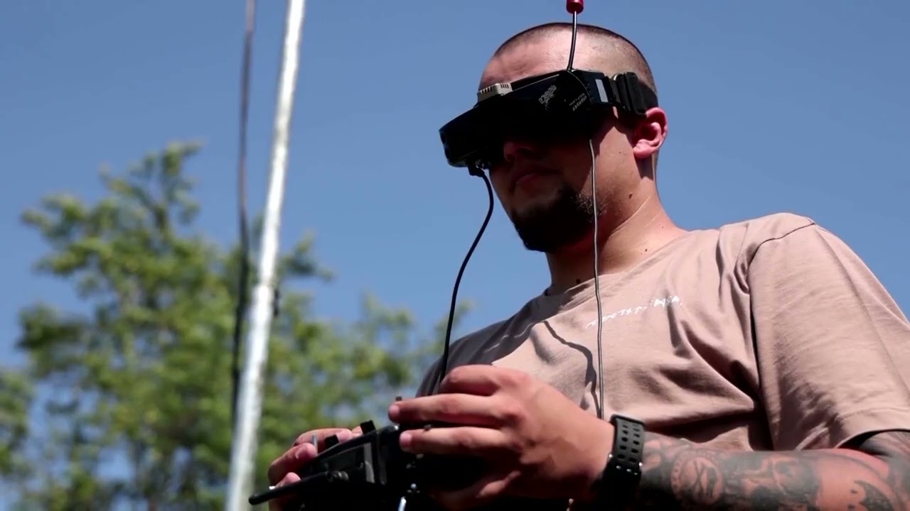 How being a gamer helps this Ukrainian drone pilot