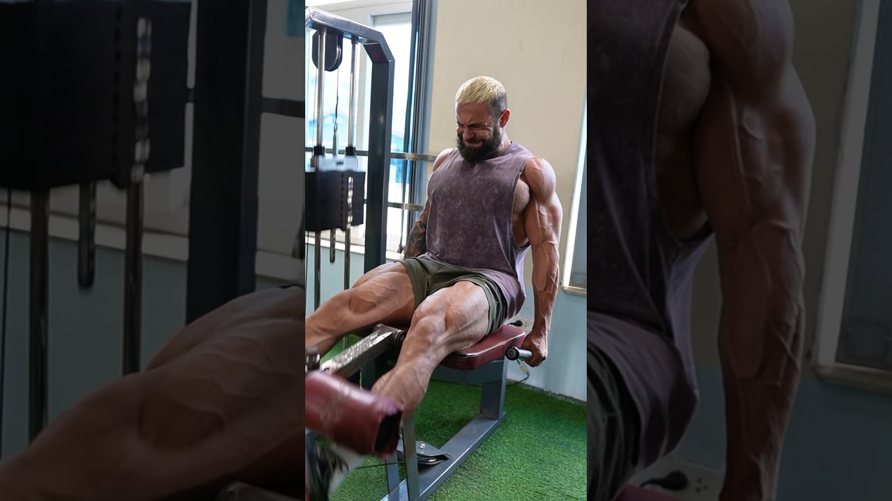 Day in the life, Vietnam style 💪🏻 #bodybuilding #motivation