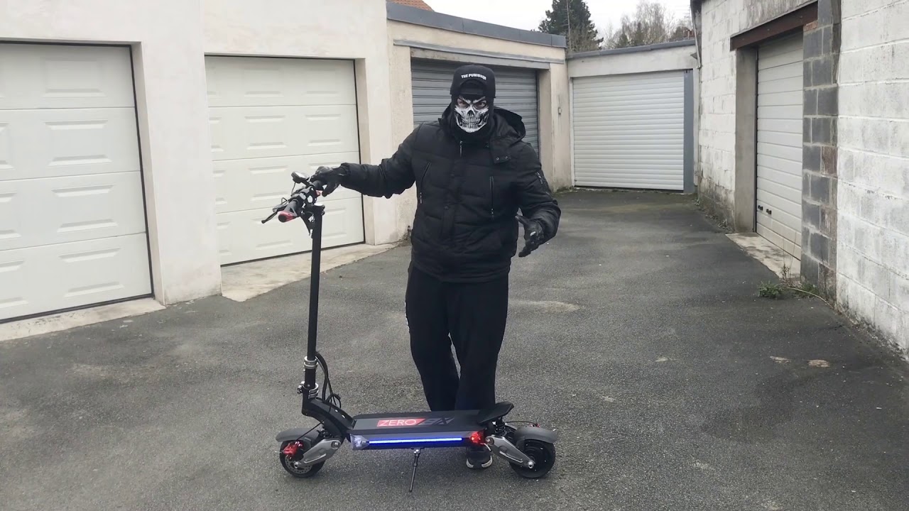 Unboxing Zero 8X la trottinette du futur.