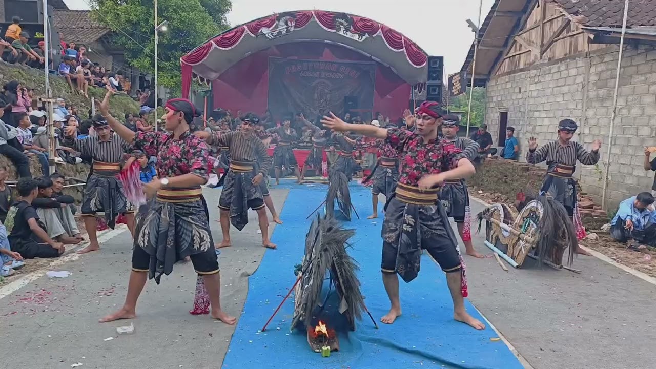 reog klasikan • sruwen bergas - LANGEN MUDO BUDOYO , menggeparkan penonton 