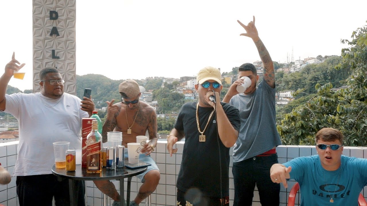 Dvd Quintal do Alemão especial - Mc Alemão o Talibã da Baixada Part Mc Rhaui e convidados.