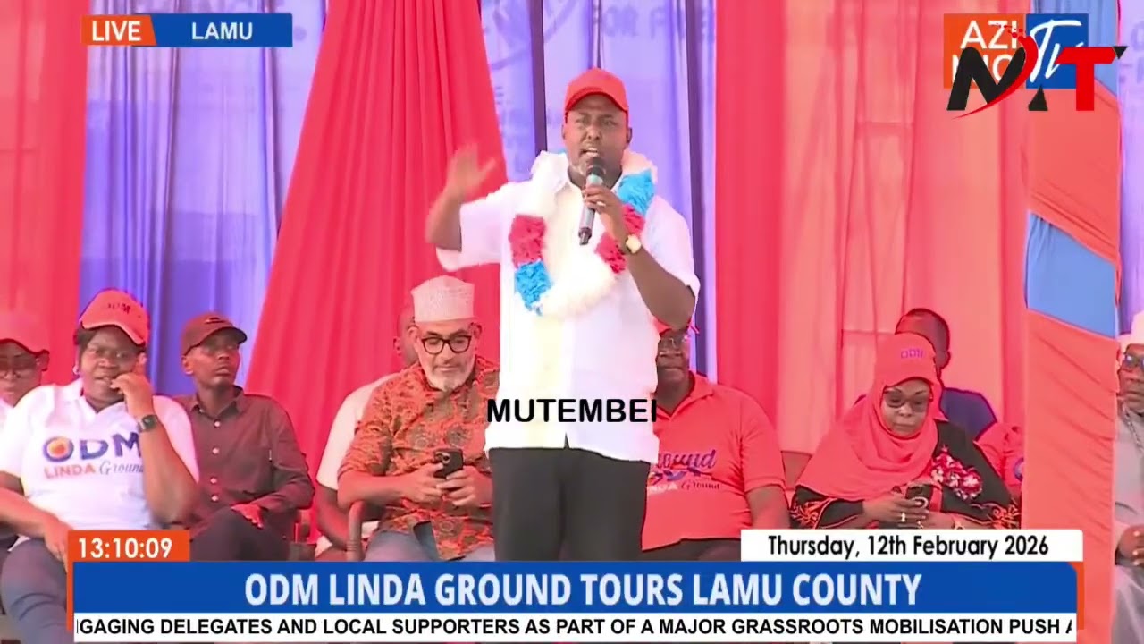 ANGRY JUNET LECTURES UHURU KENYATTA BADLY IN MOMBASA!!