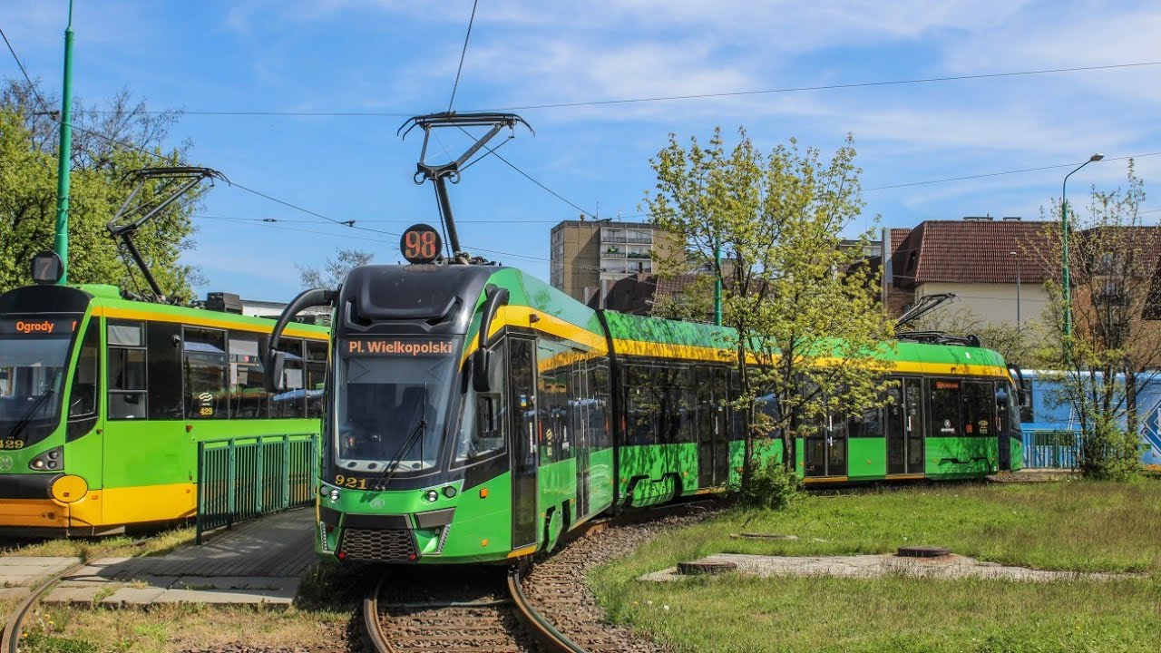 Przejazd: Moderus Gamma LF03ACBD #921 MPK Poznań - Linia 98