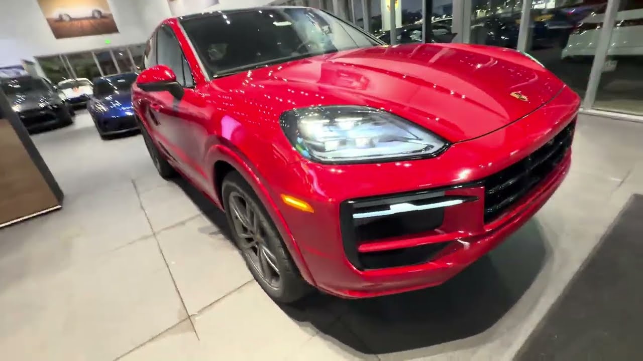 Porsche Cayenne Coupe 2024 года