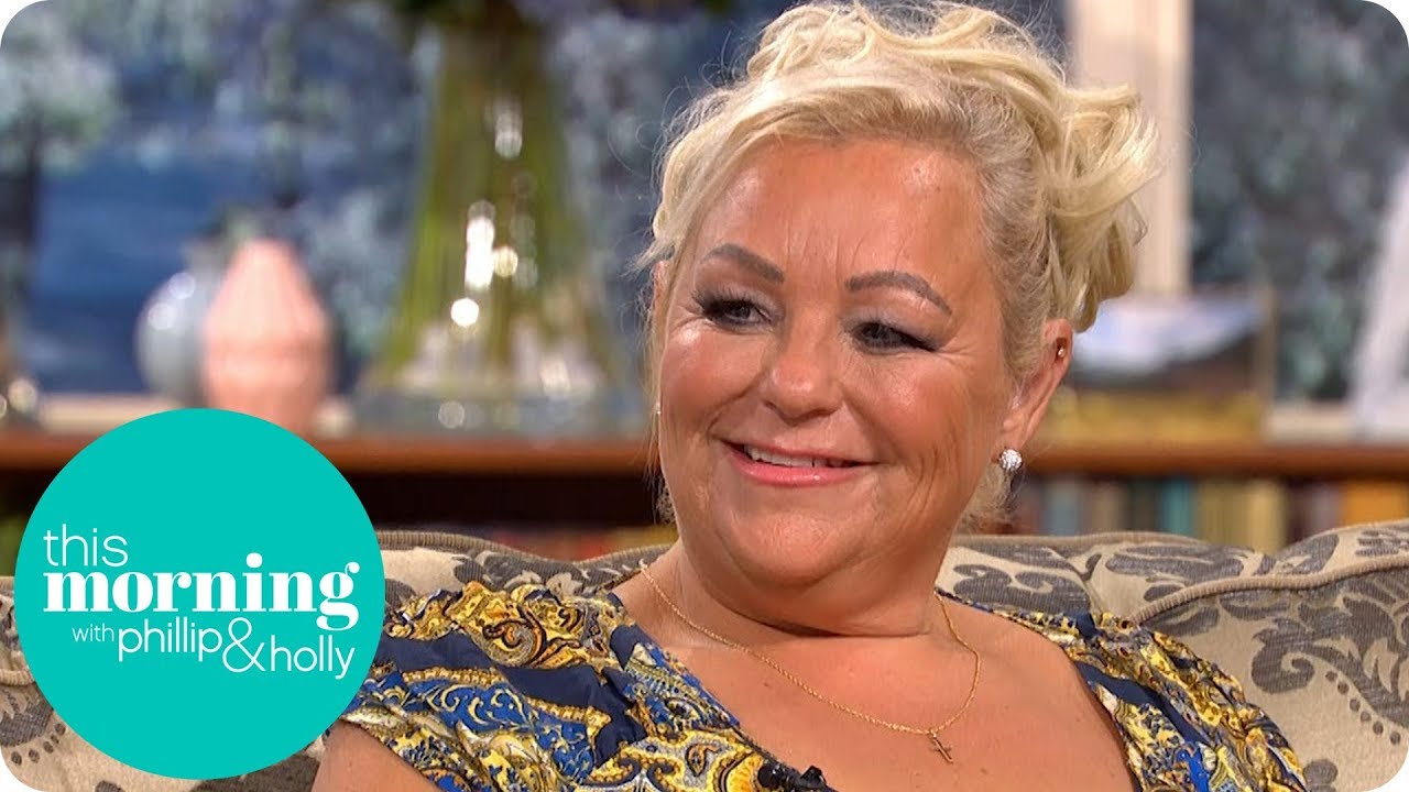 I Took My Sofa From House of Fraser When They Wouldn't Deliver It | This Morning