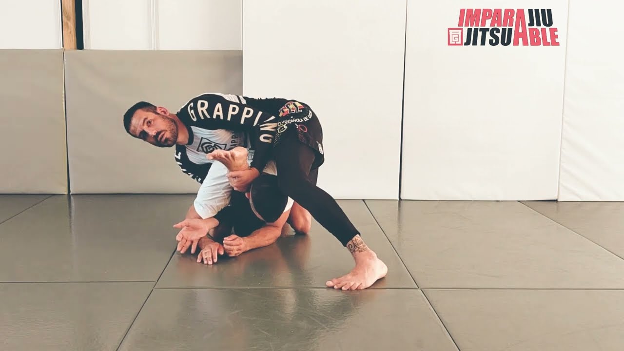 🔺 Domina el Arte del Triángulo Invertido en BJJ 🔺
