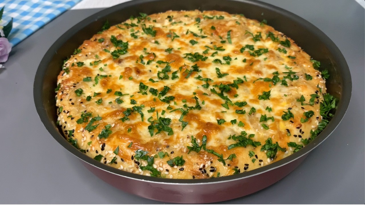 Incredibly Easy & Delicious Chicken Cheese Pie