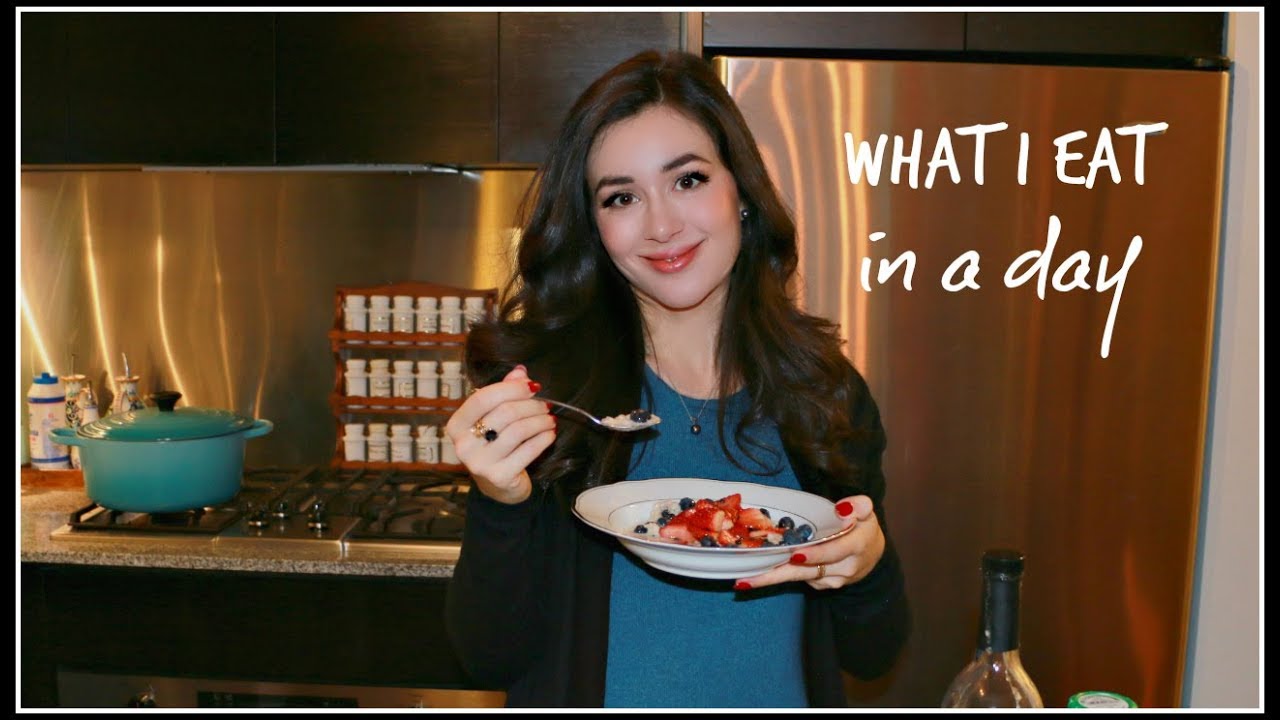 WHAT I EAT IN A DAY | HEALTHY COMFORT FOOD