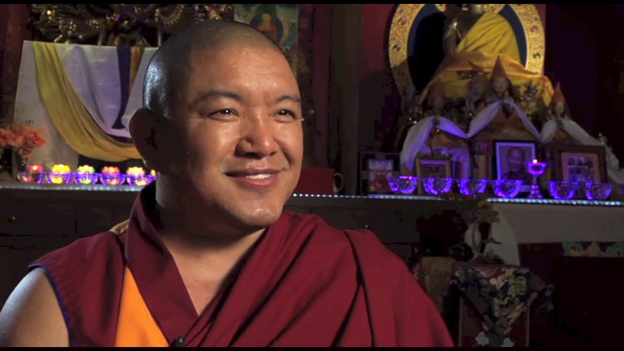 A Brief History: Geshe la and Kadampa Center