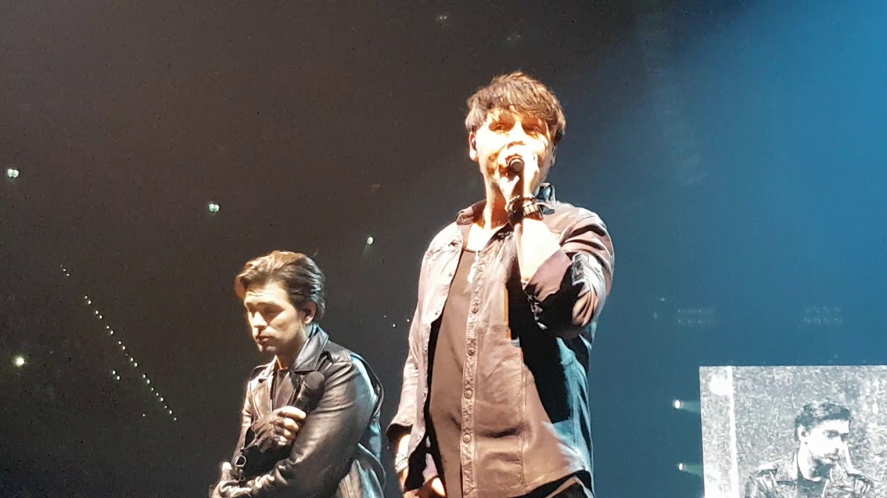 Waylon en Jan Dulles - Over de muur