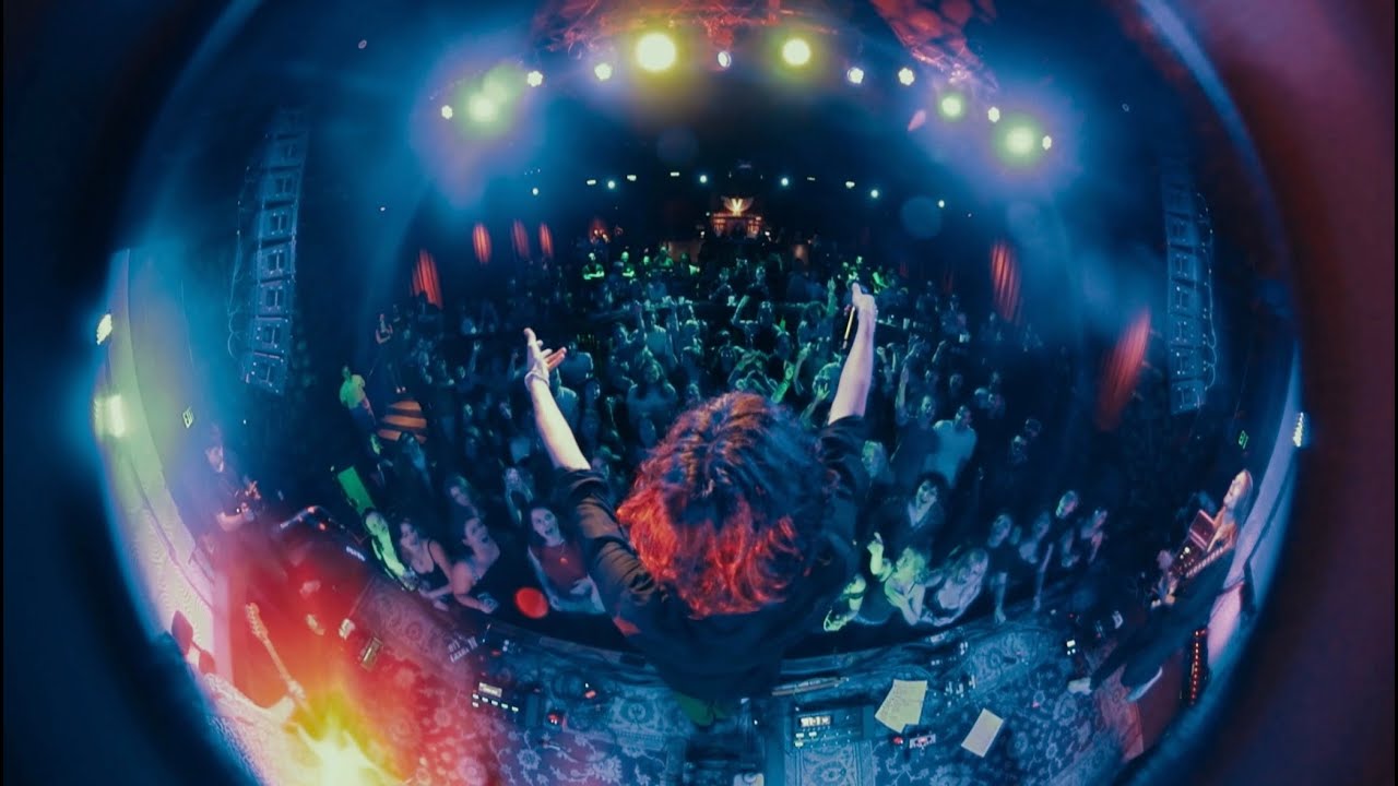 Modern Alibi - Taste It (Official Music Video)