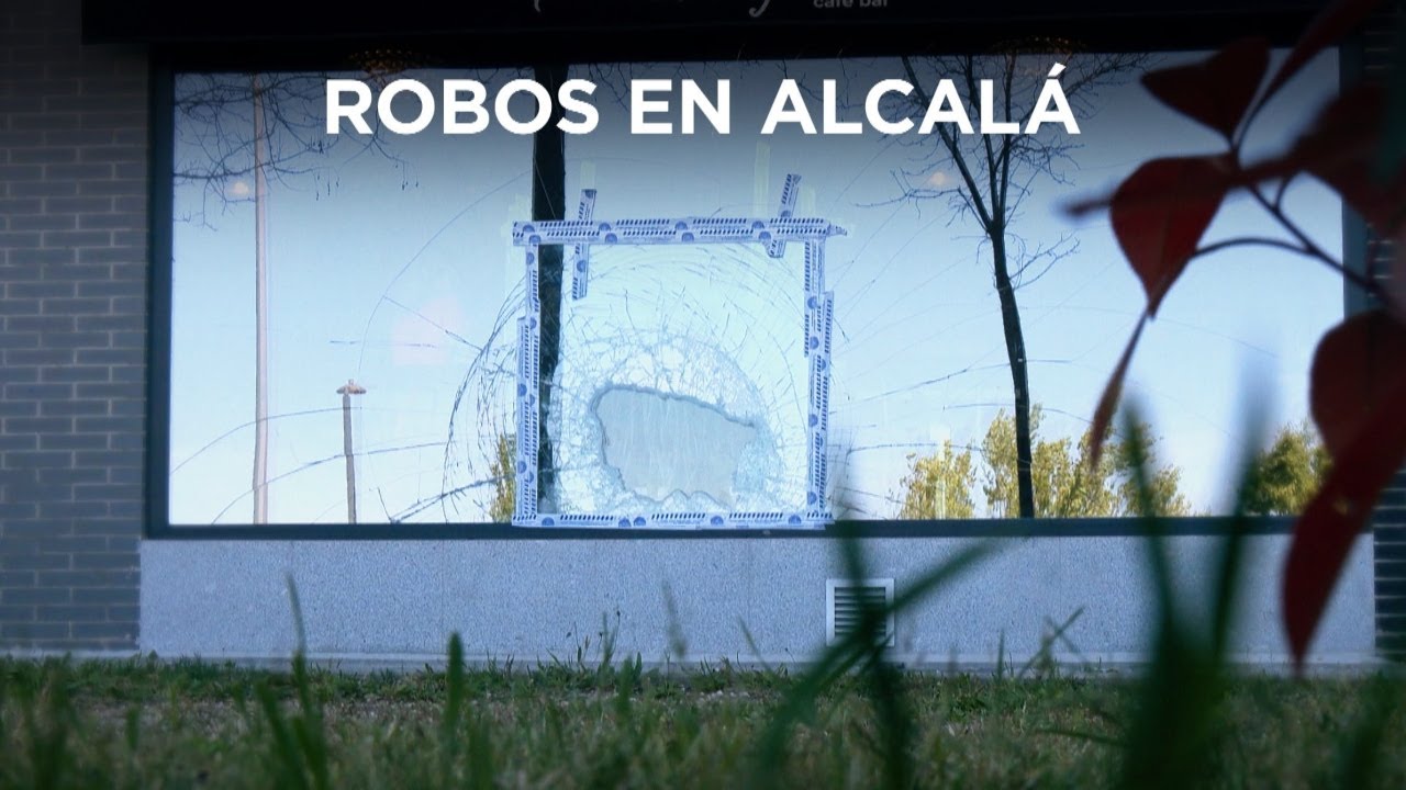 Pillados 'in fraganti' por los vecinos robando en un comercio de Alcalá de Henares