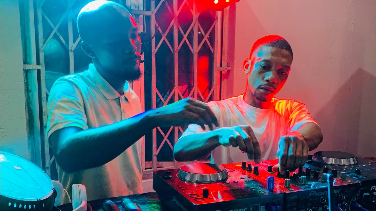 TheGrooveSessions(Da soul boyz)🔥🔞💯 live at OTzoneShisanyama💯☄️