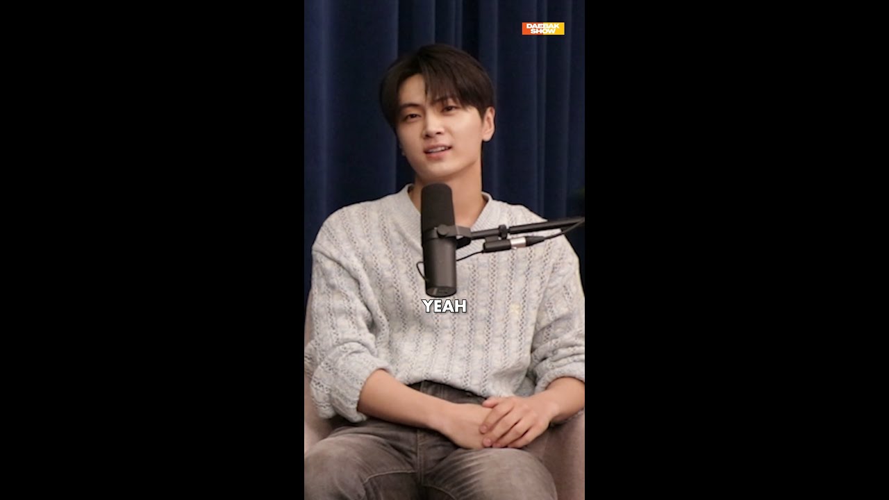 the hair flip is JAKE’s signature tho ✨ 