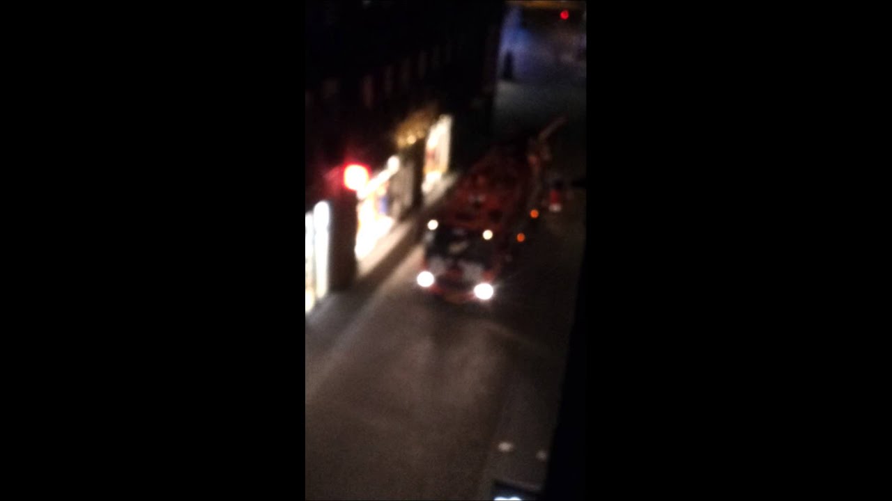 Rioolwagen door de straat...je hele nachtrust verstoord