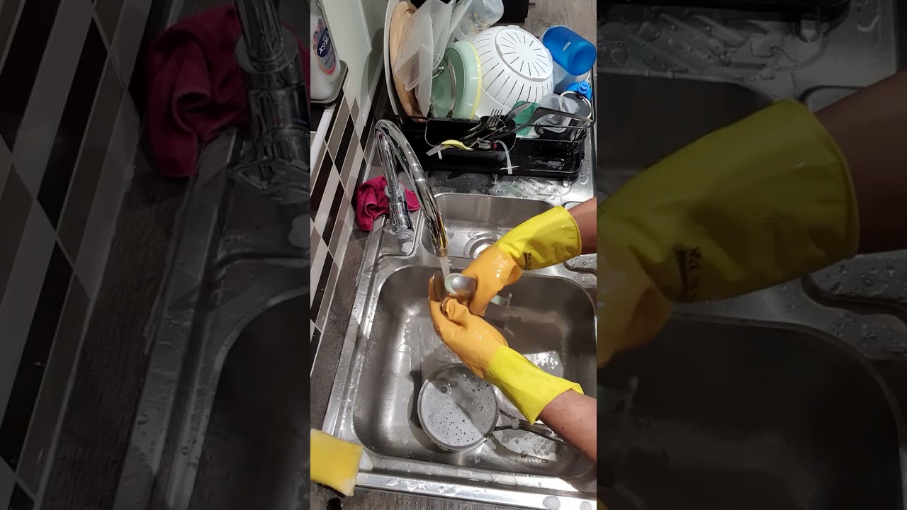 Deeply Relaxing ASMR, Washing Dishes & Soap Bubbles