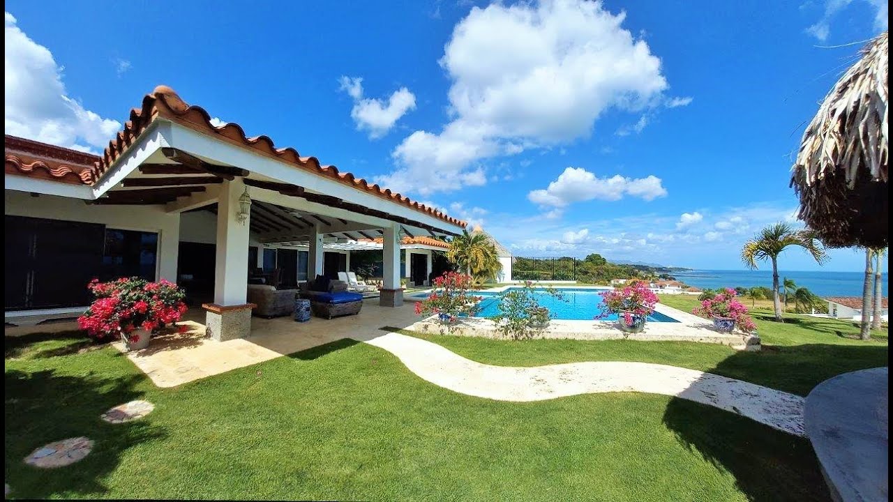 Ocean View Villa Vista Mar - Region Panama Realty -