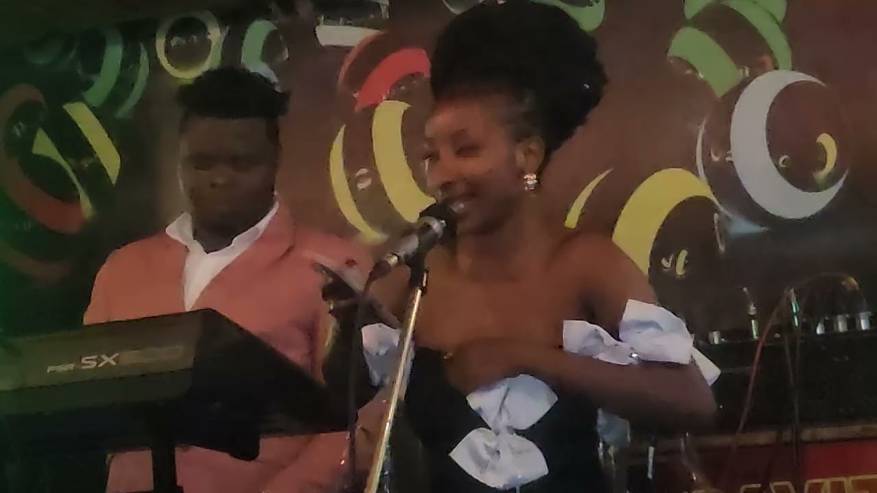 ZOUK MIX [ Live Performance by ZERO Gravity Band]