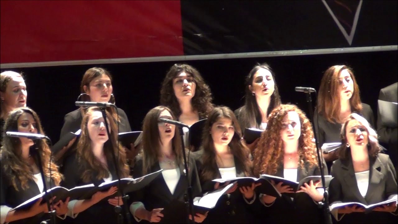 HAMOY THM Gençlik Korosu - Uzun da Kavak Dalında Sallanıyor