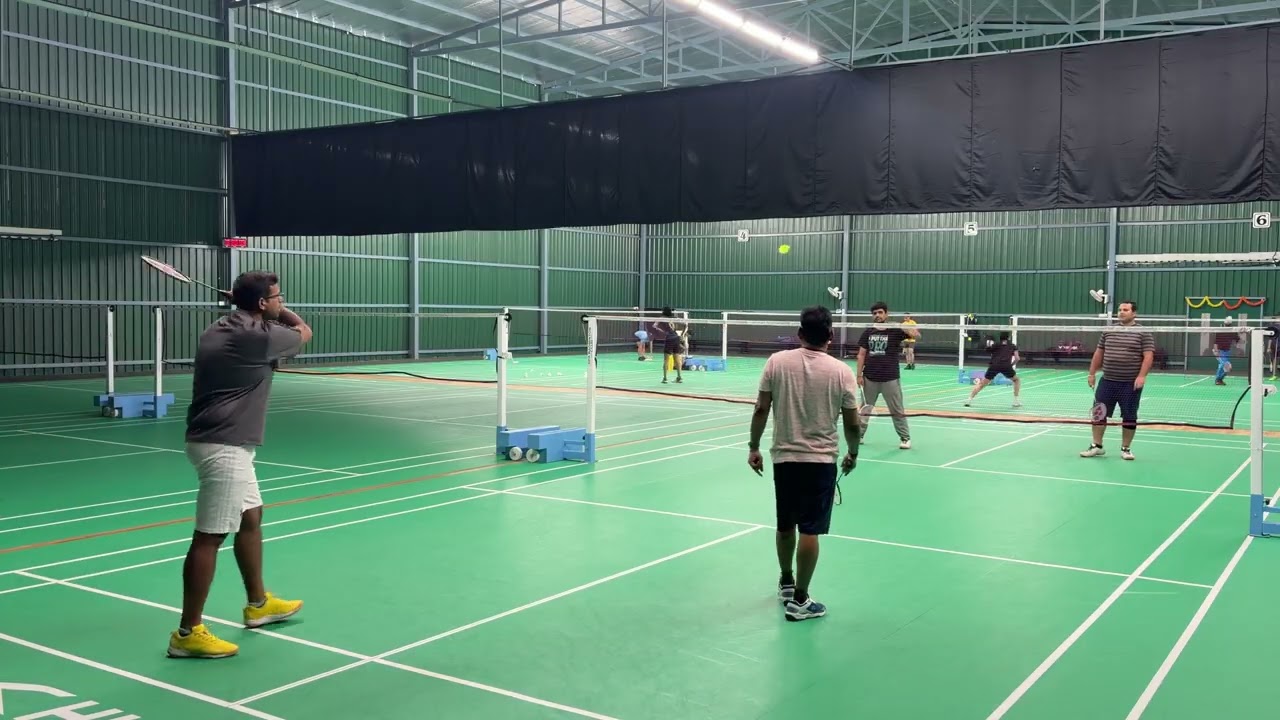 Badminton game with friends - Game 11