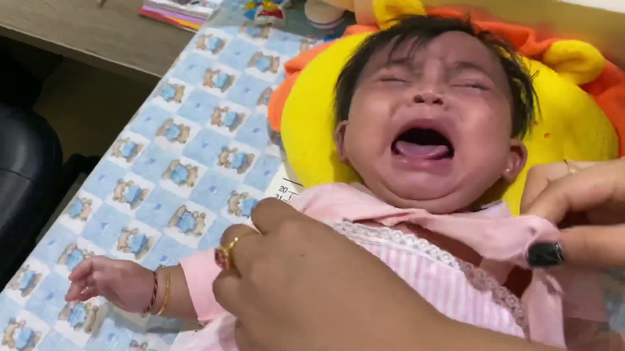 KASIAN LAKSMIKU 😩 | IMUNISASI 6 BULAN