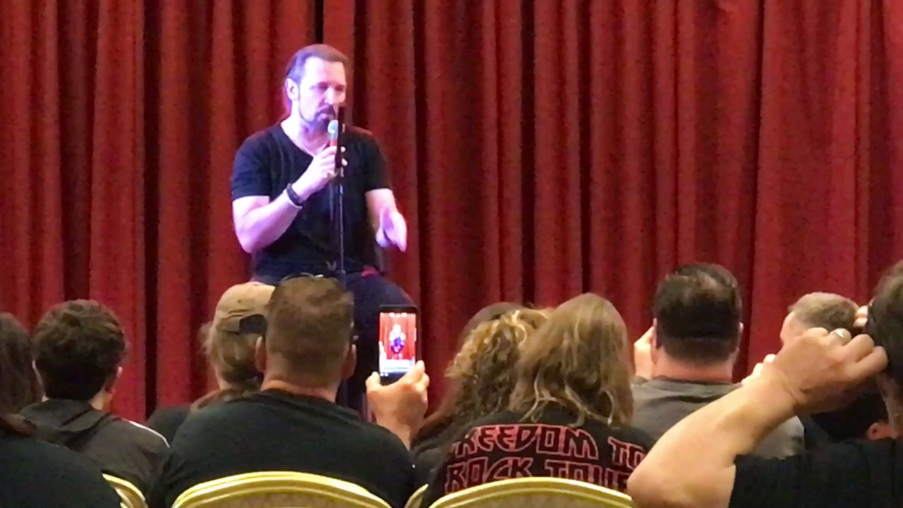KISS EXPO INDY-ERIC SINGER what KISS does while on Tour