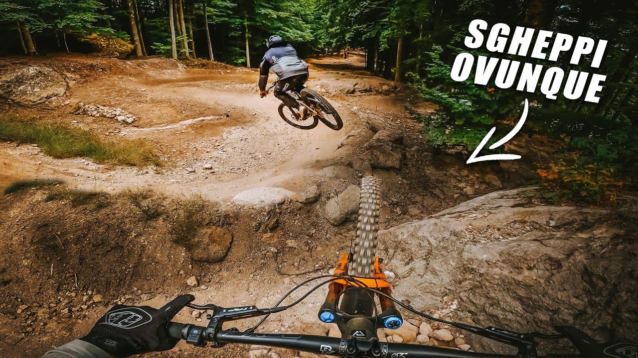 IL BIKEPARK PIENO DI SALTI - piccoli,Medi e GRANDI !!