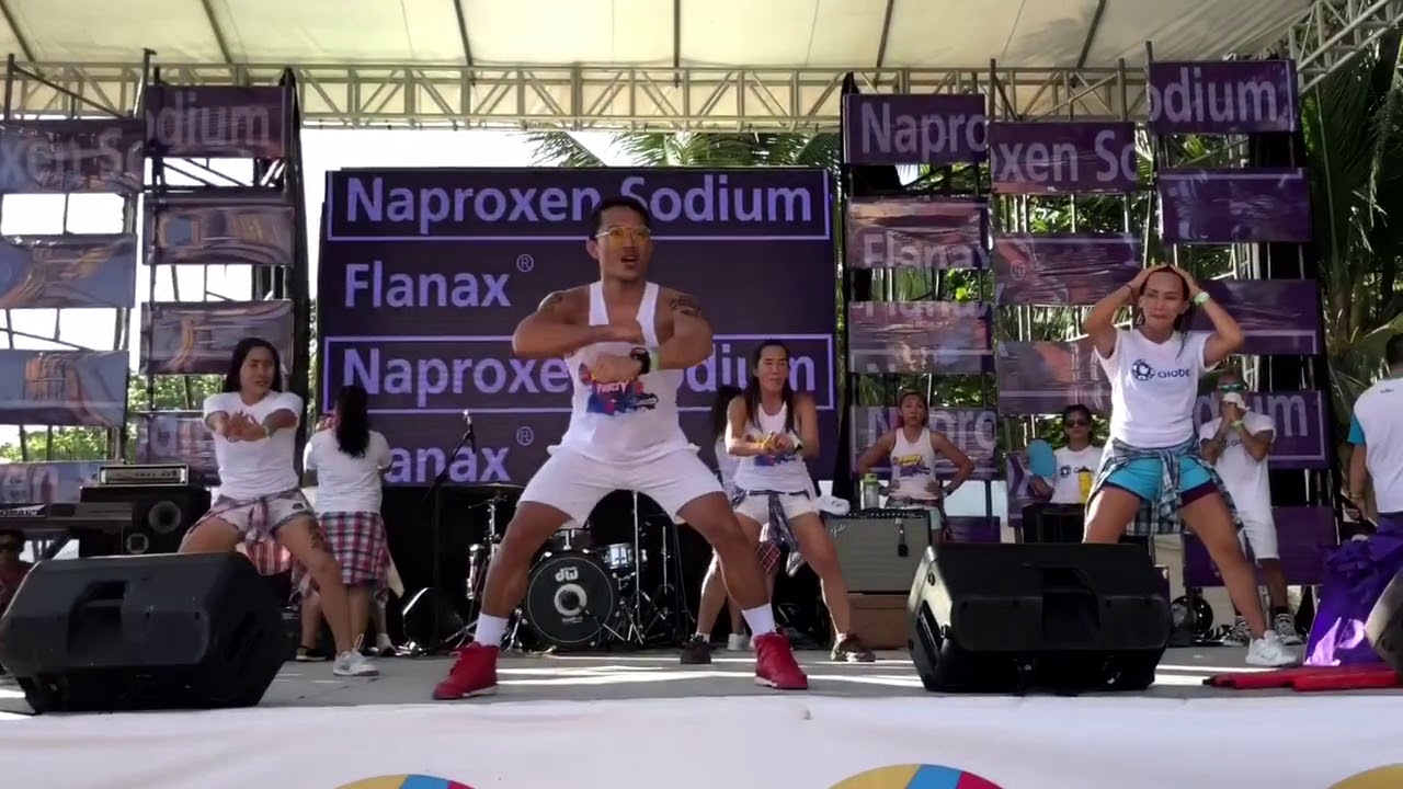 Mambo Italiano- Hô Quang Hiêu | Zumba™️ Fitness | #ZumbaWithTHELEGENDZ