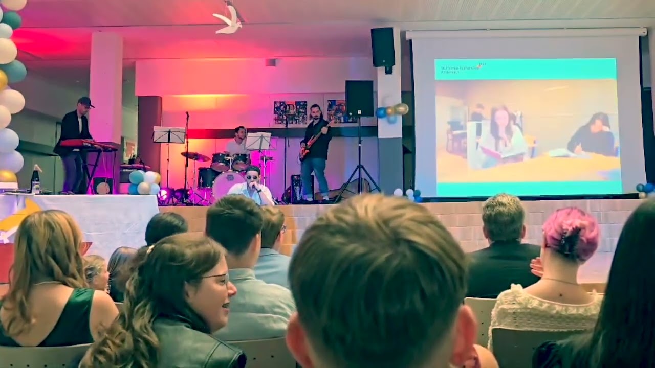 10er Abschluss Medley 2024 live  -  St. Thomas Realschule plus Andernach