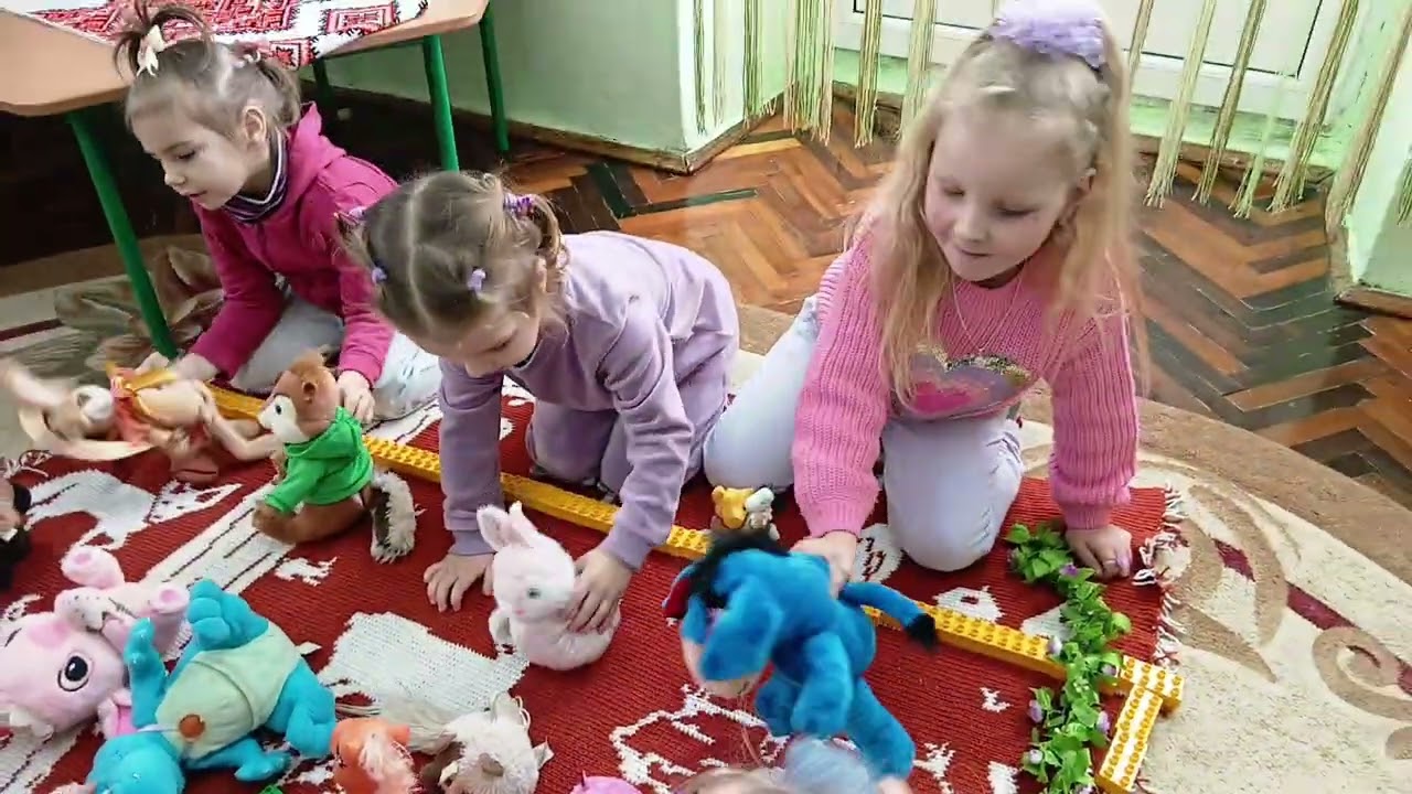 Ігри дітей! ( стежинками  до друзів...)