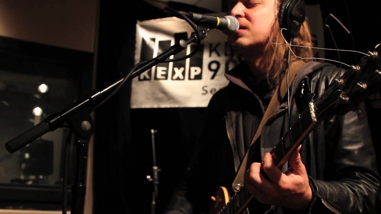 The Greenhornes - Underestimator (Live on KEXP)