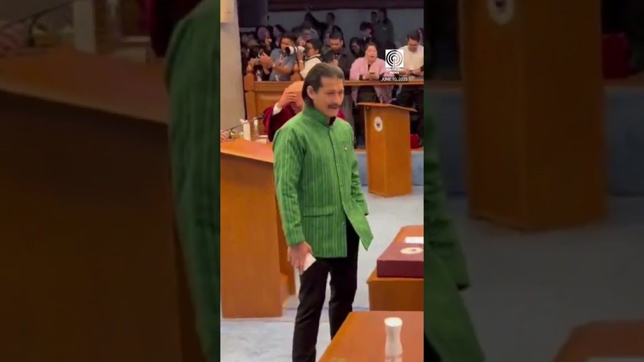 Senators wear impeachment robes except Cynthia Villar, Marcos, and Padilla | June 10