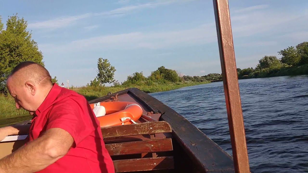 Dzika rzeka Narew. Rejs z portu w Łomży. Polecam !