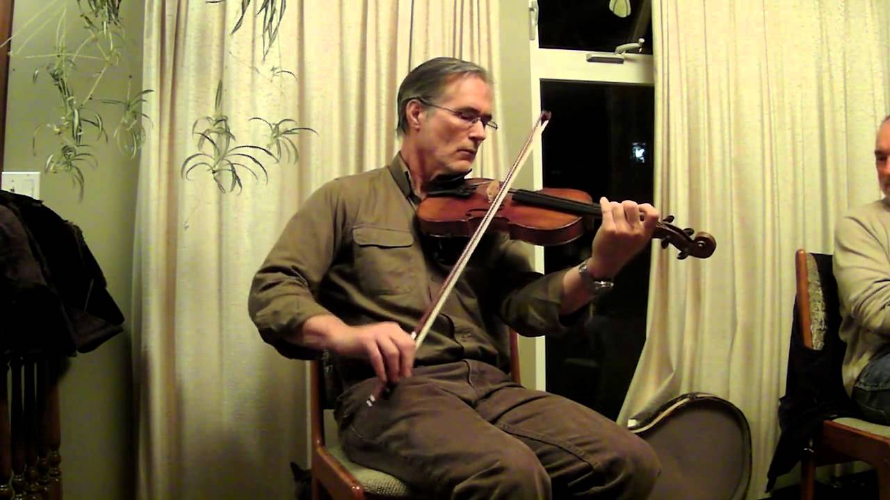 Dale Russ hornpipe and reels: Poll Ha'Penny, Chicago, Spike Island Lasses