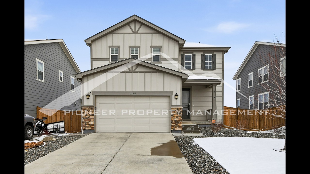 Home for Rent in Aurora 3BR/2.5BA by Aurora Property Management