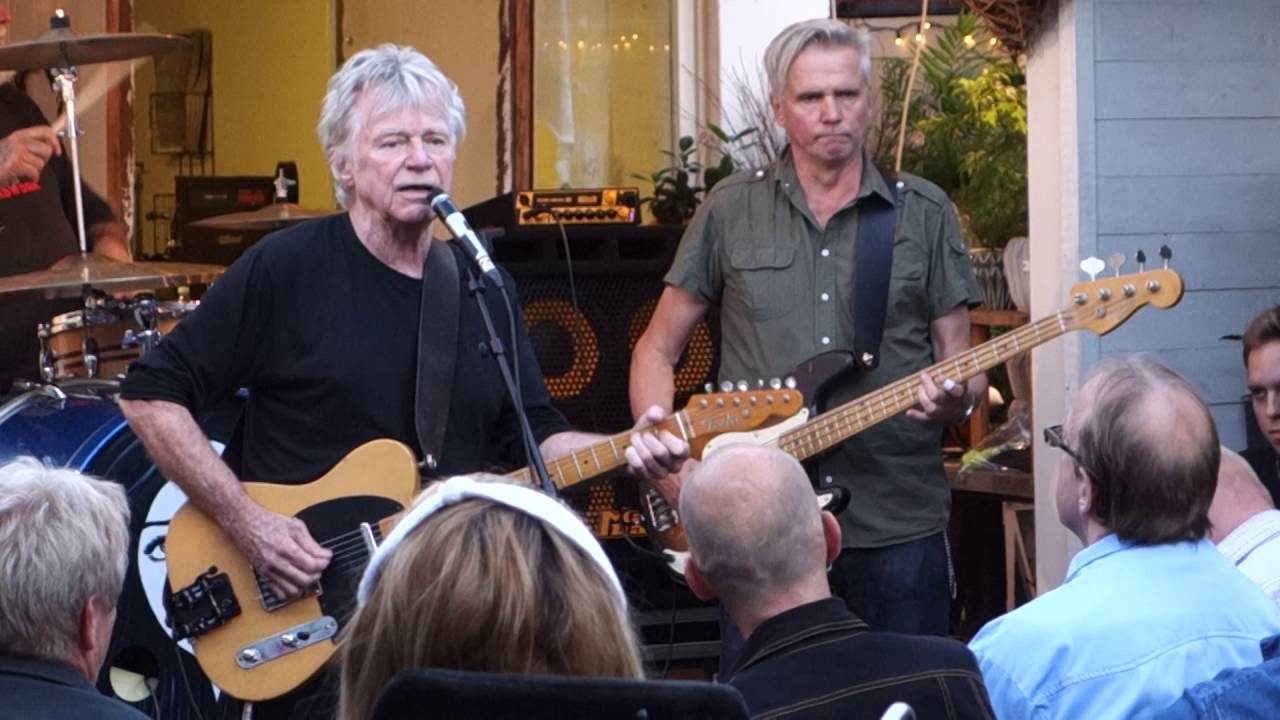 Dave Edmunds - I Hear You Knocking, I Knew The Bride