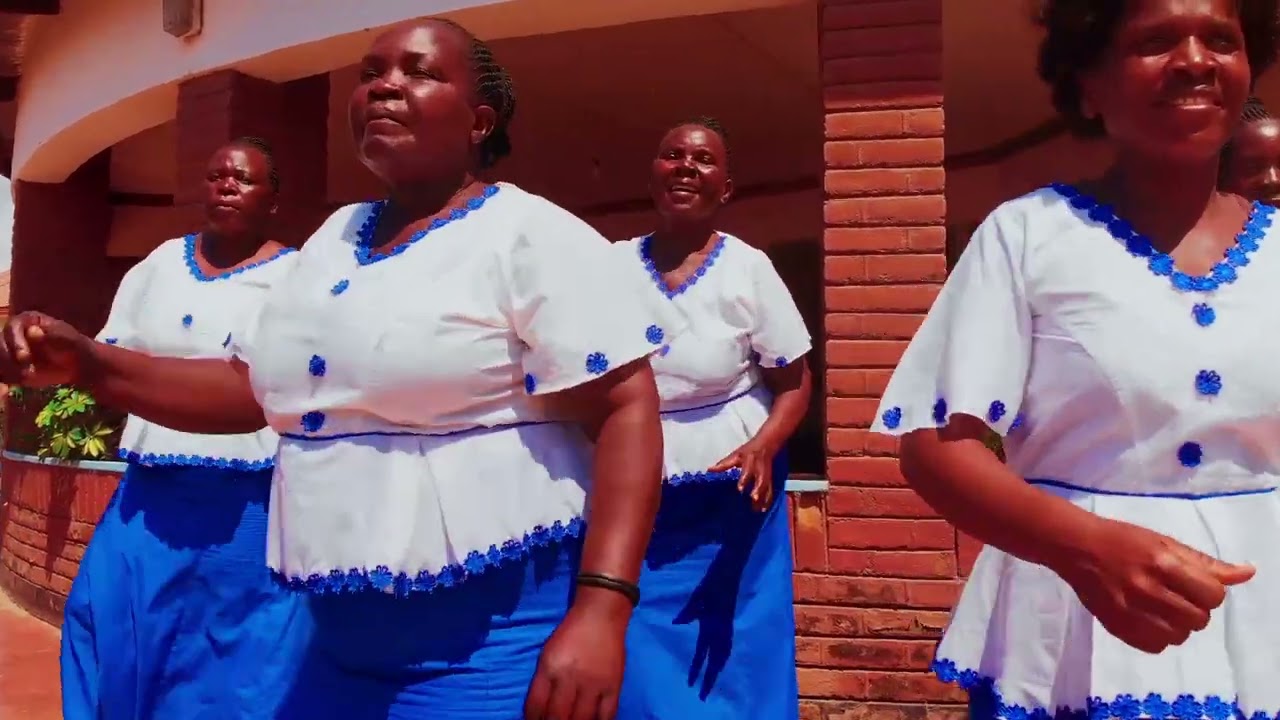 MULORE YESU(RUMPHI AFRICAN CHIGOMEZGO CHOIR)